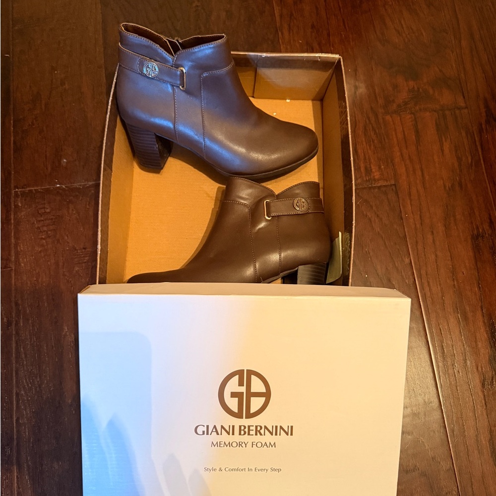 Giani Bernini Dark Brown Ankle Booties